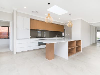 The Power of Neutrals